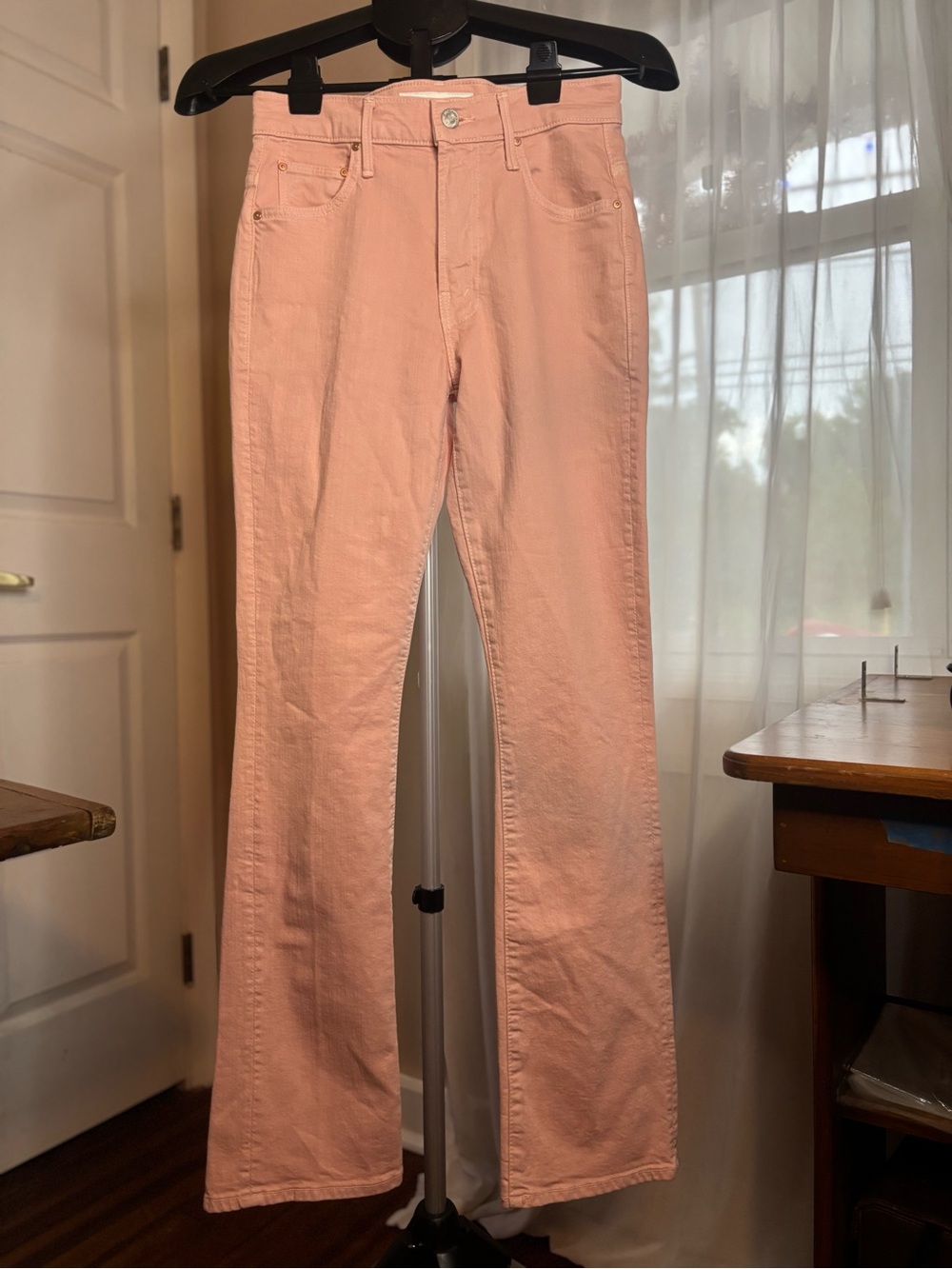 MOTHER The Insider Hover High Rise Crop Flare Jeans Peach Parfait Pink 26 - Picture 3 of 15